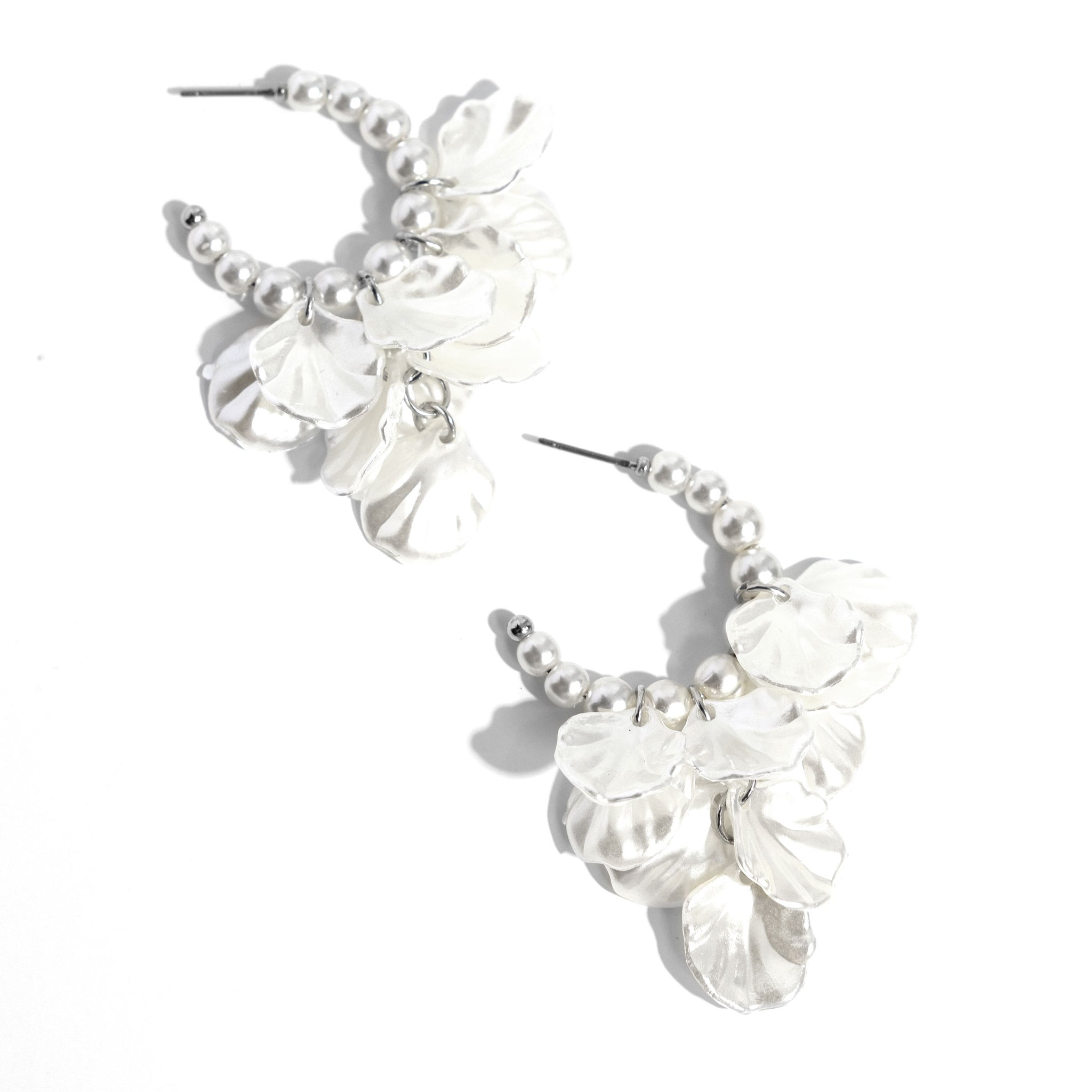 Frilly Feature - White